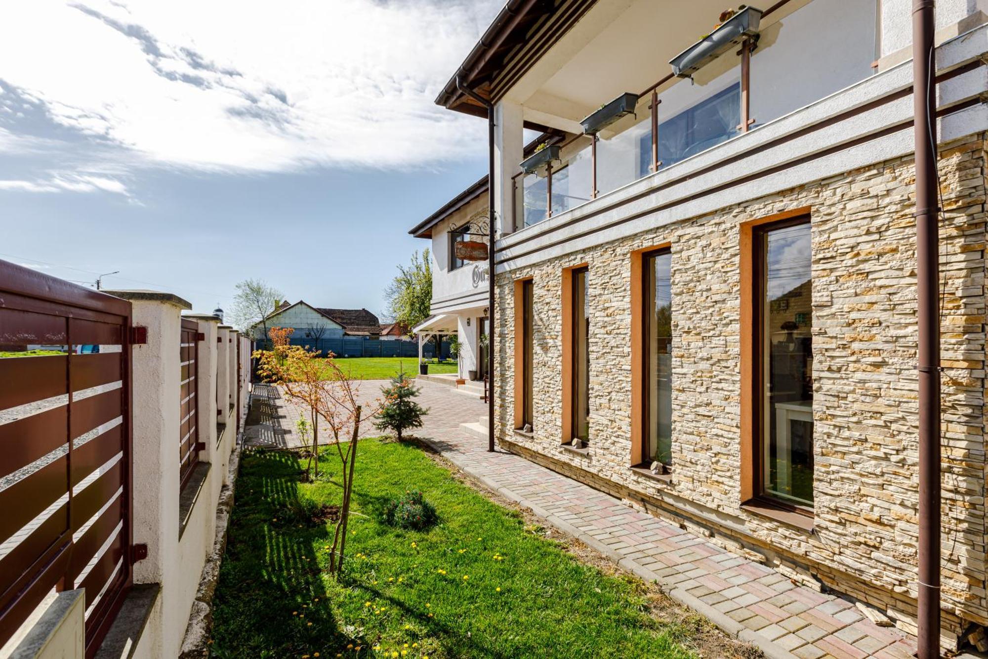 Gasthaus Sacalaz Hotel Тимишоара Екстериор снимка