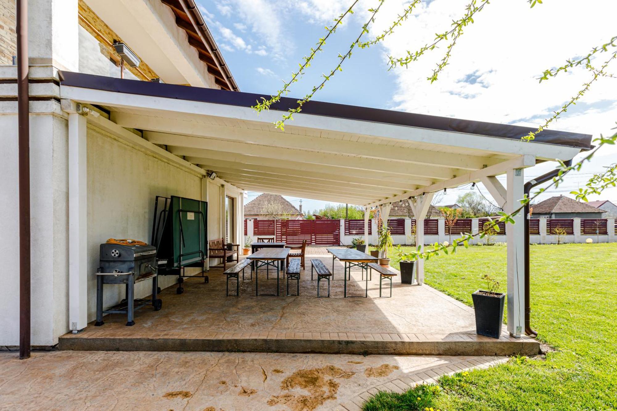 Gasthaus Sacalaz Hotel Тимишоара Екстериор снимка