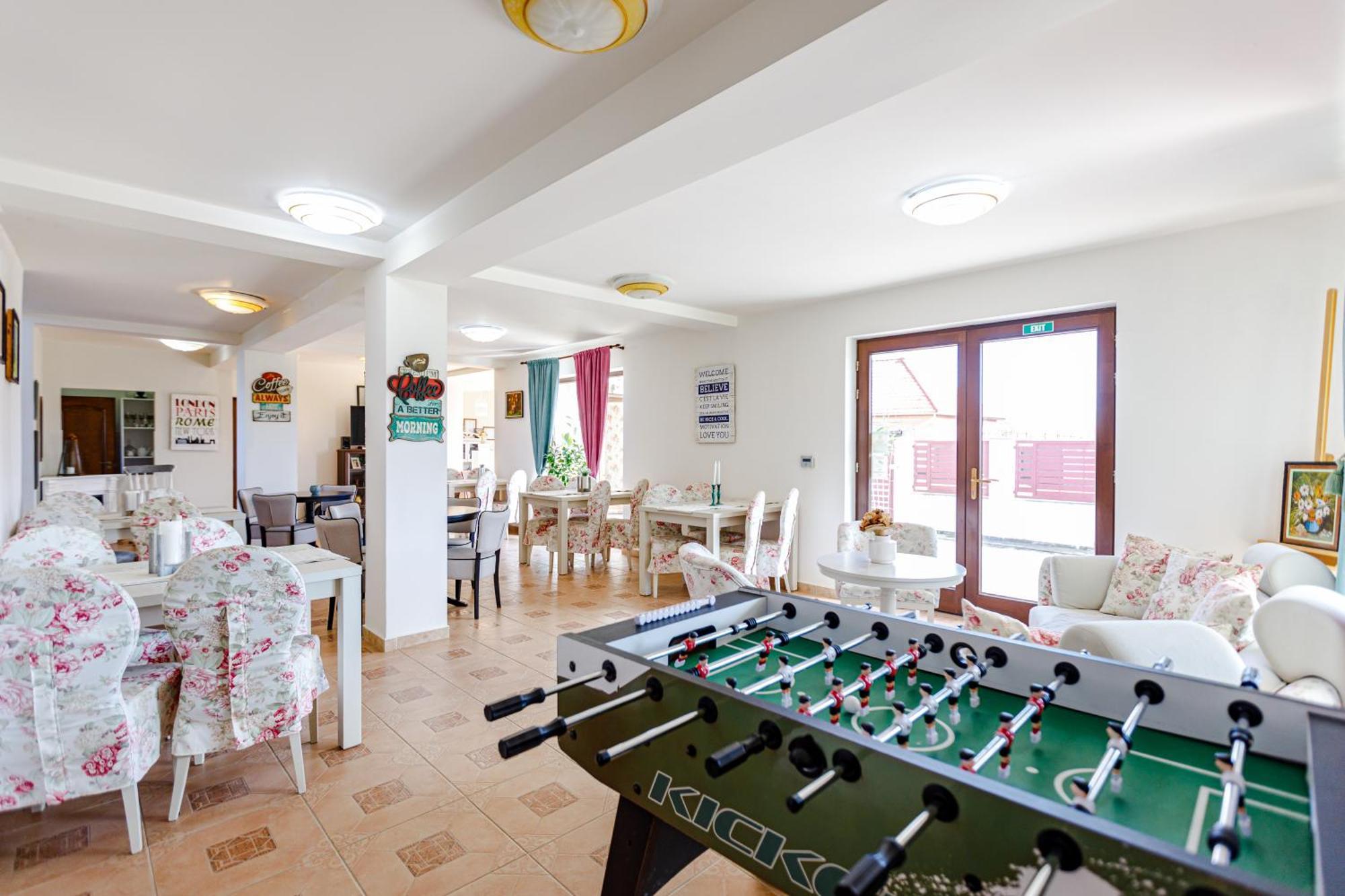 Gasthaus Sacalaz Hotel Тимишоара Екстериор снимка
