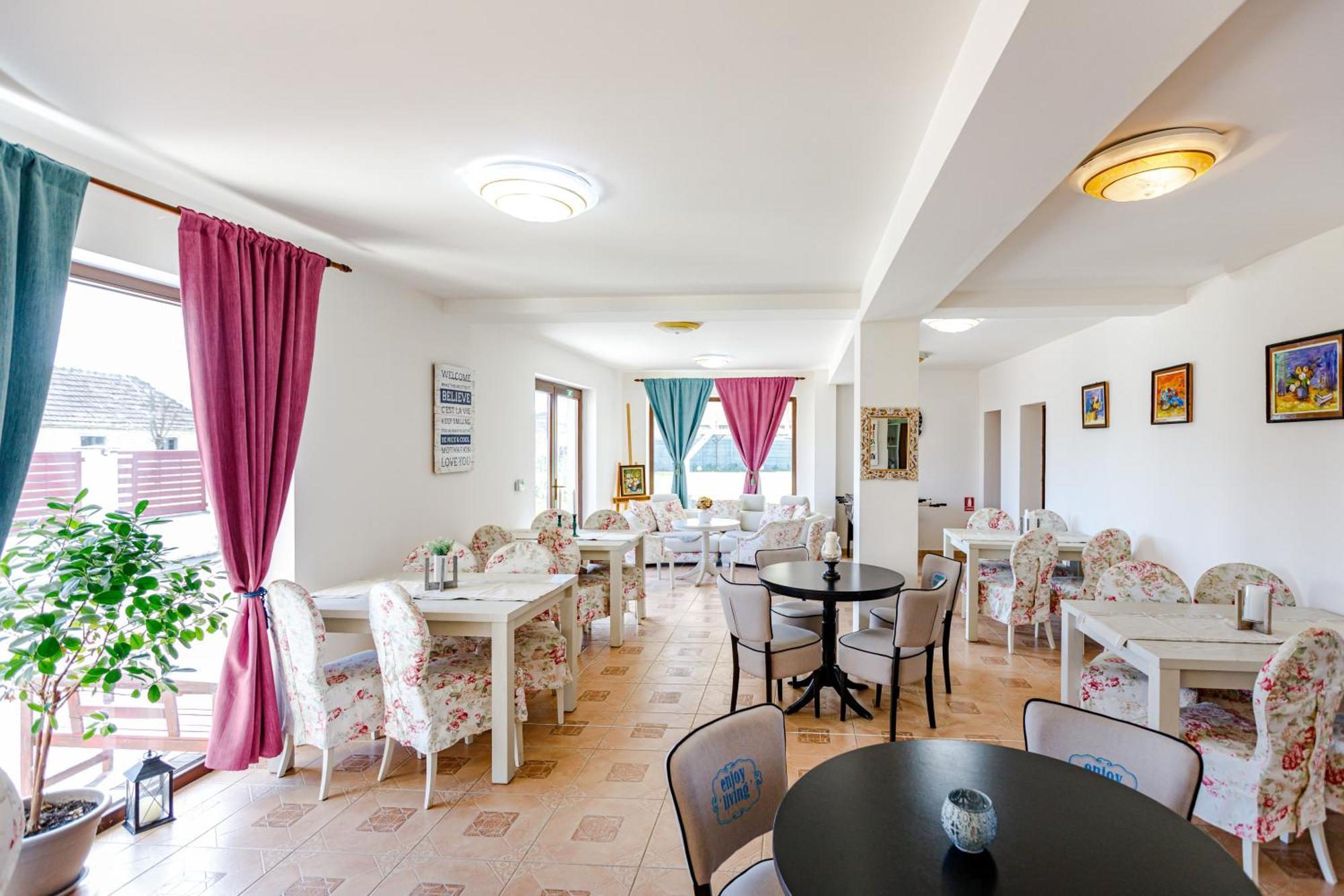Gasthaus Sacalaz Hotel Тимишоара Екстериор снимка