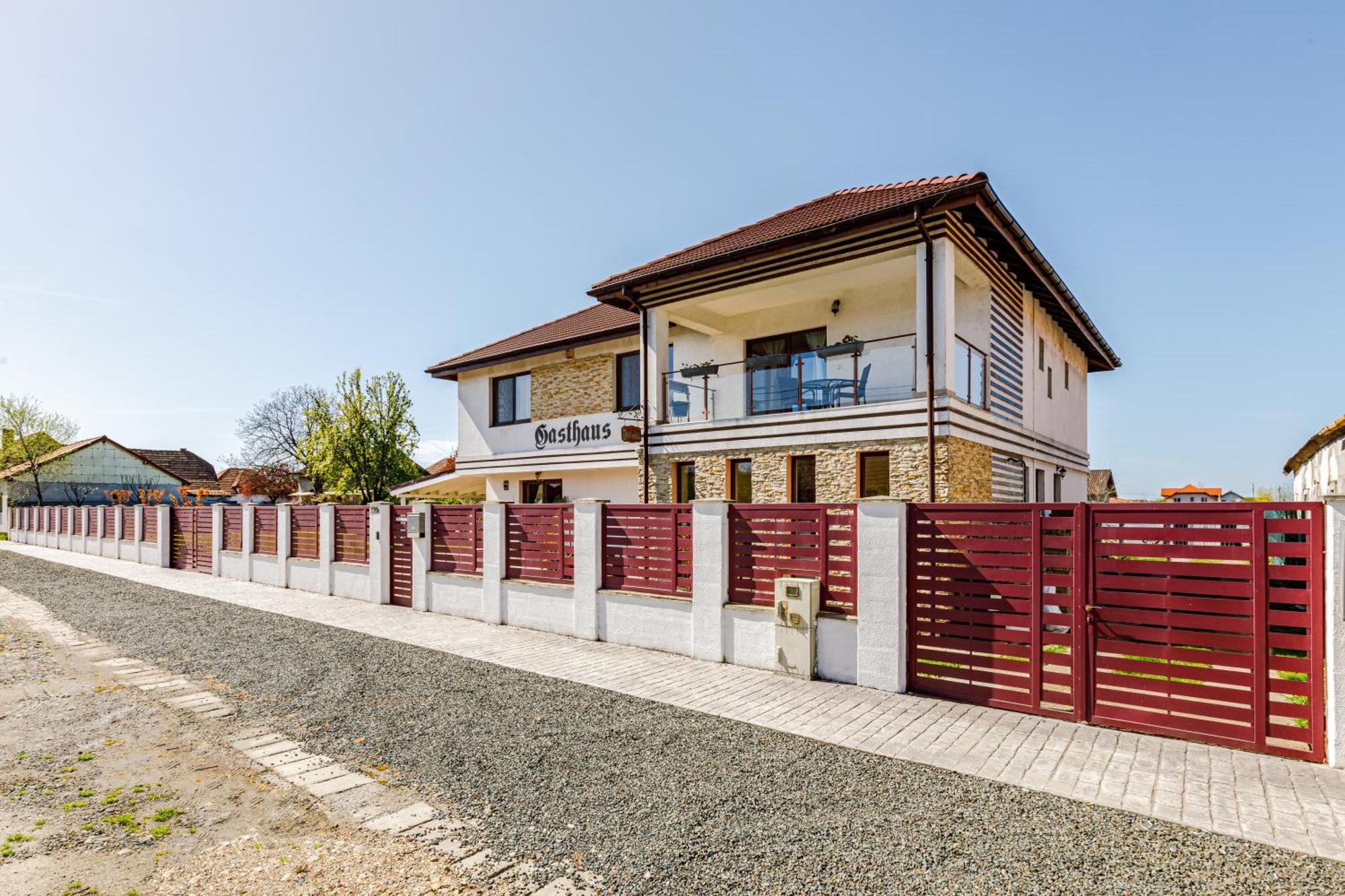 Gasthaus Sacalaz Hotel Тимишоара Екстериор снимка